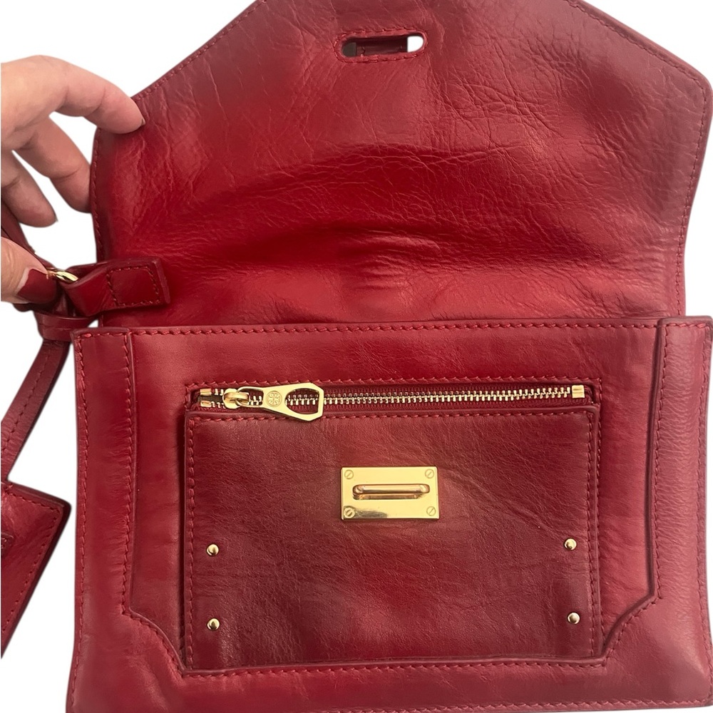Tory Burch “Vivian” Wristlet / Clutch in Red Leather & Suede - c 2010’s - Picture 4 of 6